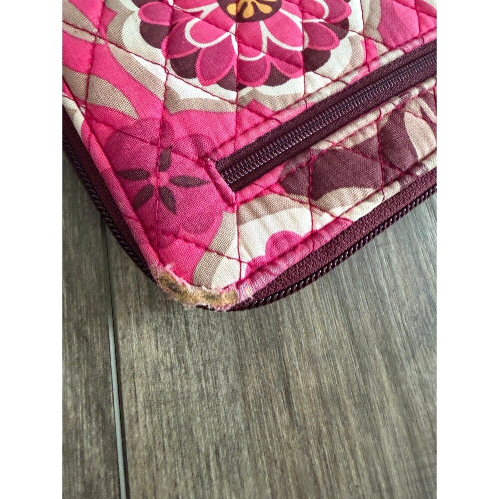 Vera Bradley Carnaby Zip Around Wallet Wristlet Quilted Pink Floral - Picture 9 of 11